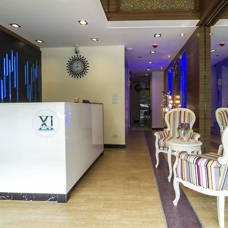Eleven Avenue Suites Bangkok Ngoại thất bức ảnh